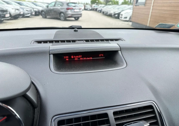 Opel Meriva cena 21900 przebieg: 114000, rok produkcji 2010 z Jędrzejów małe 704